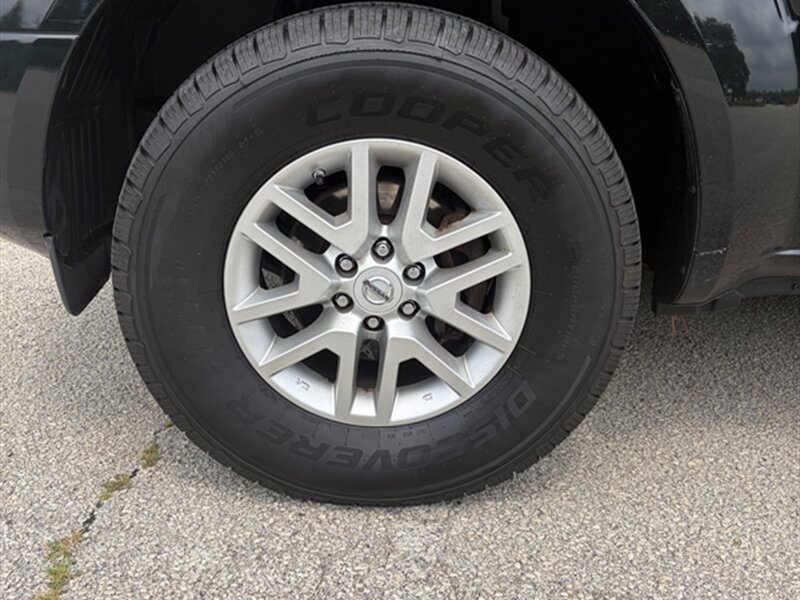 2016 Nissan Frontier SV - Photo 27 - Midlothian, IL 60445