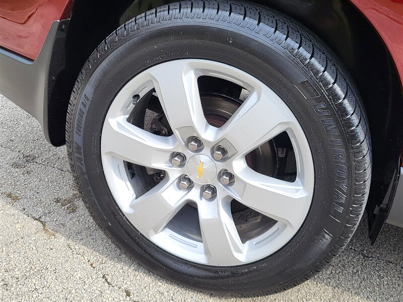 2017 Chevrolet Traverse LT - Photo 27 - Midlothian, IL 60445