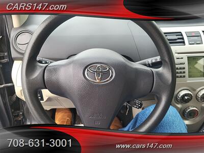 2007 Toyota Yaris   - Photo 15 - Midlothian, IL 60445