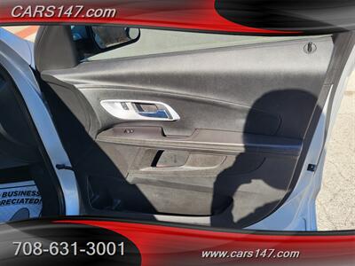 2017 Chevrolet Equinox LT   - Photo 27 - Midlothian, IL 60445