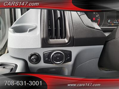 2015 Ford Transit 350 XL   - Photo 18 - Midlothian, IL 60445
