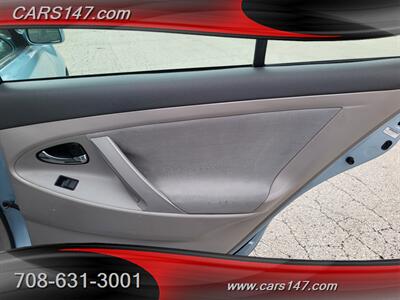 2009 Toyota Camry LE   - Photo 24 - Midlothian, IL 60445