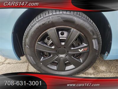 2009 Toyota Camry LE   - Photo 28 - Midlothian, IL 60445