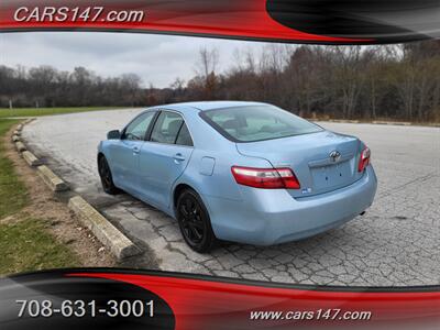 2009 Toyota Camry LE   - Photo 9 - Midlothian, IL 60445