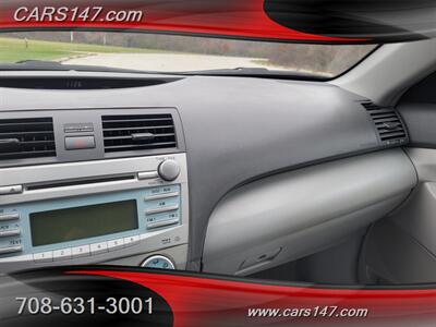 2009 Toyota Camry LE   - Photo 20 - Midlothian, IL 60445