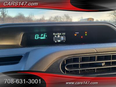 2013 Toyota Prius c One   - Photo 17 - Midlothian, IL 60445