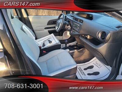 2013 Toyota Prius c One   - Photo 12 - Midlothian, IL 60445