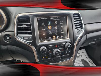2014 Jeep Grand Cherokee Laredo   - Photo 18 - Midlothian, IL 60445