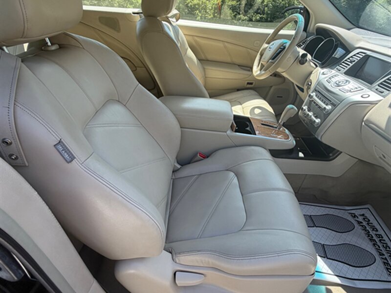 2014 Nissan Murano CrossCabriolet - Photo 19 - Midlothian, IL 60445