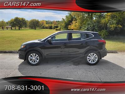 2017 Nissan Rogue Sport S   - Photo 2 - Midlothian, IL 60445