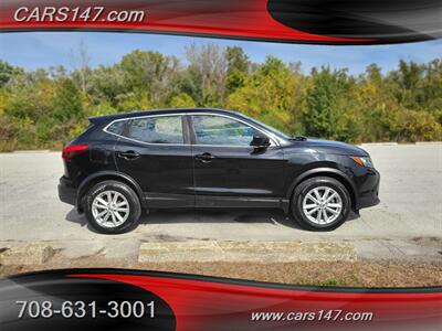 2017 Nissan Rogue Sport S   - Photo 5 - Midlothian, IL 60445
