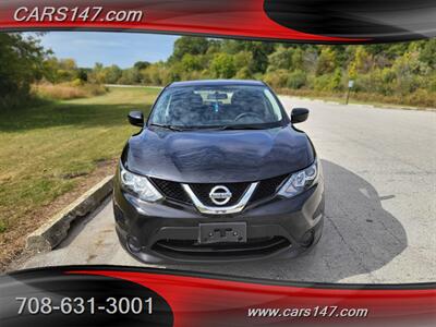 2017 Nissan Rogue Sport S   - Photo 3 - Midlothian, IL 60445