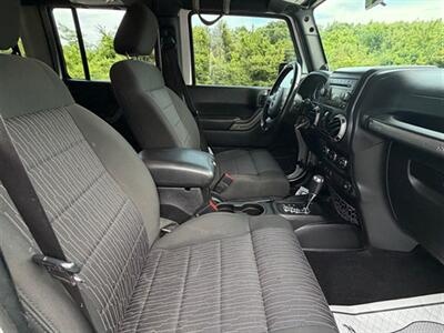 2012 Jeep Wrangler Unlimited Sport - Photo 13 - Midlothian, IL 60445