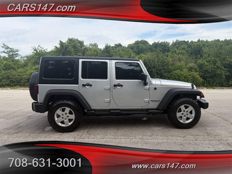 2012 Jeep Wrangler Unlimited Sport - Photo 4 - Midlothian, IL 60445