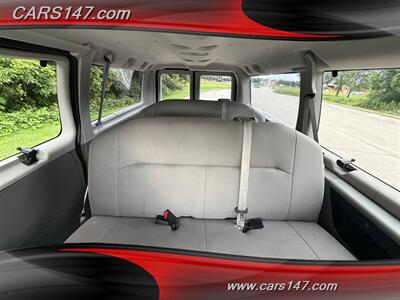 2009 Ford E-150 XL - Photo 10 - Midlothian, IL 60445