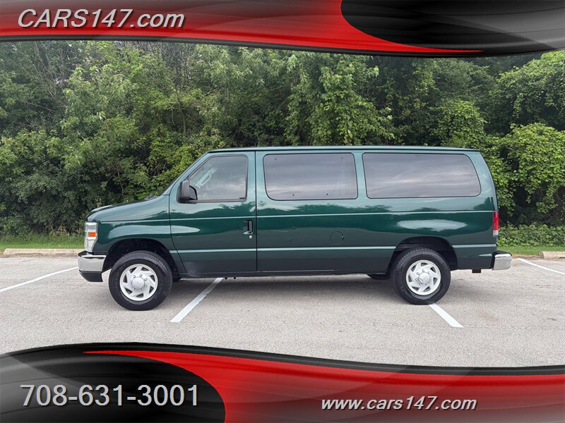 2009 Ford E-150 XL - Photo 2 - Midlothian, IL 60445
