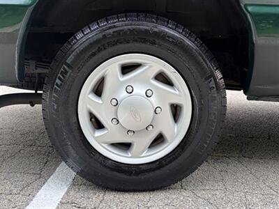 2009 Ford E-150 XL - Photo 23 - Midlothian, IL 60445