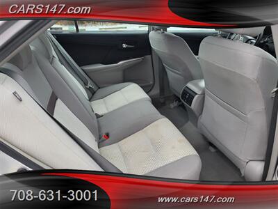 2014 Toyota Camry XLE   - Photo 14 - Midlothian, IL 60445