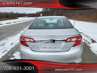 2014 Toyota Camry XLE   - Photo 8 - Midlothian, IL 60445