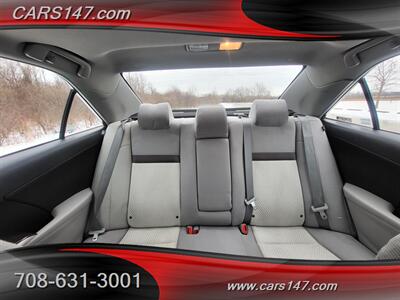 2014 Toyota Camry XLE   - Photo 15 - Midlothian, IL 60445