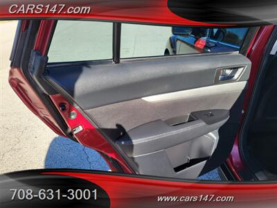 2012 Subaru Outback 2.5i   - Photo 13 - Midlothian, IL 60445