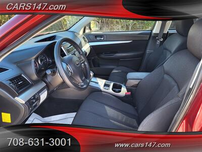 2012 Subaru Outback 2.5i   - Photo 9 - Midlothian, IL 60445