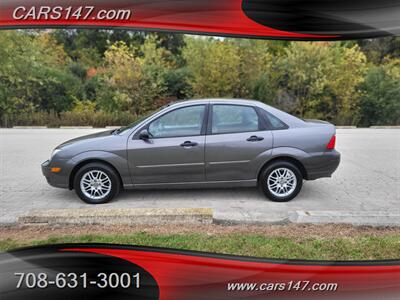 2007 Ford Focus ZX4 SE   - Photo 2 - Midlothian, IL 60445