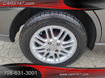 2007 Ford Focus ZX4 SE   - Photo 29 - Midlothian, IL 60445