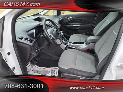 2015 Ford C-MAX Hybrid SE   - Photo 11 - Midlothian, IL 60445