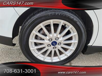 2015 Ford C-MAX Hybrid SE   - Photo 32 - Midlothian, IL 60445