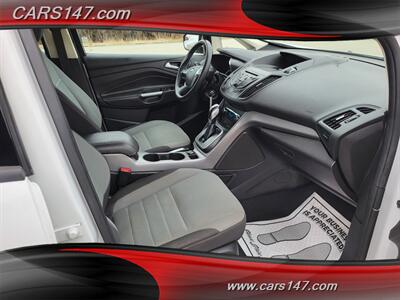 2015 Ford C-MAX Hybrid SE   - Photo 12 - Midlothian, IL 60445