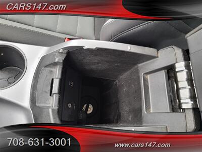 2015 Ford C-MAX Hybrid SE   - Photo 22 - Midlothian, IL 60445