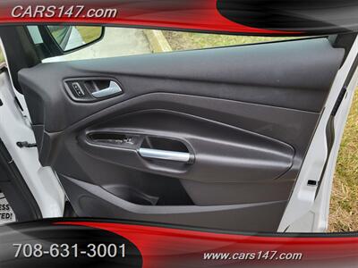 2015 Ford C-MAX Hybrid SE   - Photo 28 - Midlothian, IL 60445