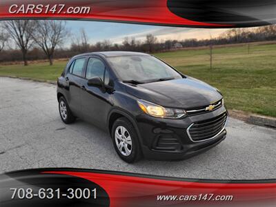 2018 Chevrolet Trax LS   - Photo 4 - Midlothian, IL 60445