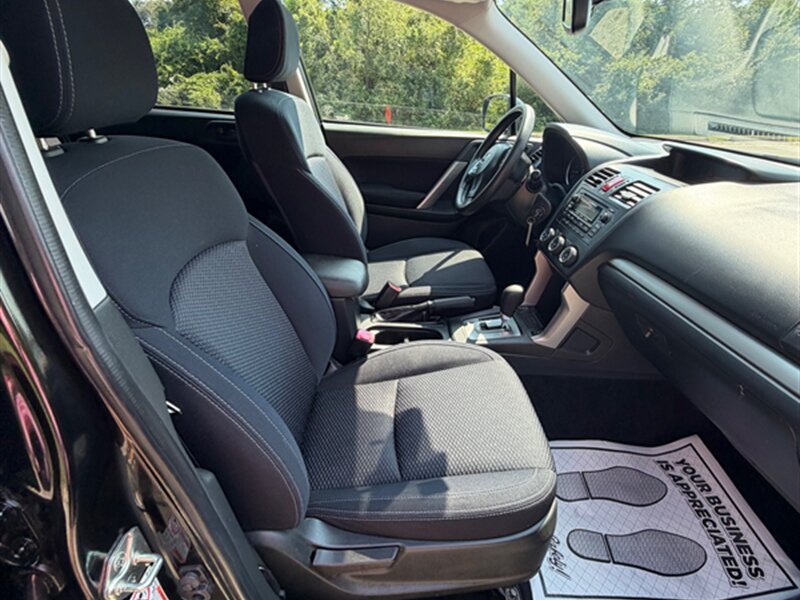 2015 Subaru Forester 2.5i Premium - Photo 18 - Midlothian, IL 60445