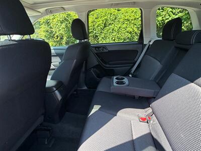 2015 Subaru Forester 2.5i Premium - Photo 20 - Midlothian, IL 60445