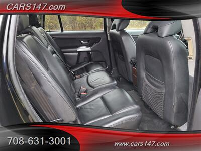 2006 Volvo XC90 2.5T   - Photo 13 - Midlothian, IL 60445