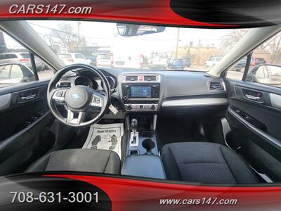 2017 Subaru Outback 2.5i Premium   - Photo 21 - Midlothian, IL 60445
