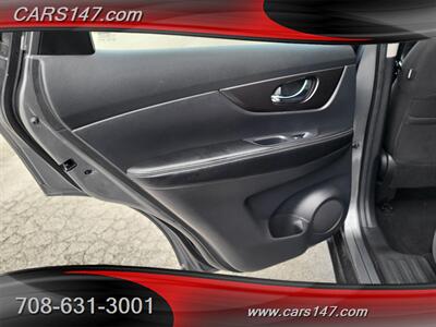 2015 Nissan Rogue S   - Photo 16 - Midlothian, IL 60445