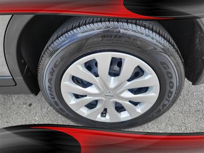 2015 Nissan Rogue S   - Photo 30 - Midlothian, IL 60445