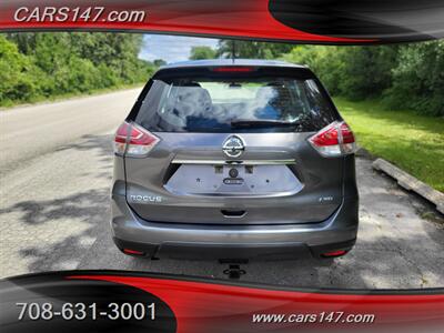 2015 Nissan Rogue S   - Photo 7 - Midlothian, IL 60445