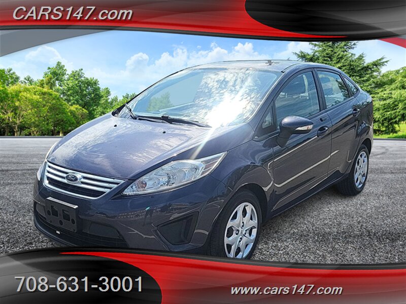 2013 Ford Fiesta SE - Photo 1 - Midlothian, IL 60445