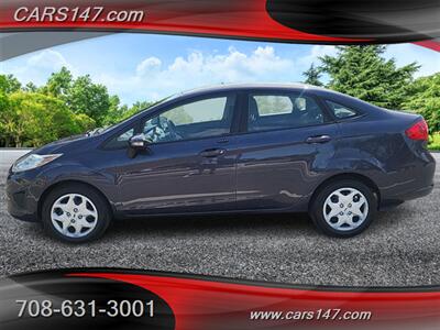 2013 Ford Fiesta SE   - Photo 2 - Midlothian, IL 60445