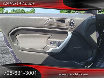 2013 Ford Fiesta SE   - Photo 17 - Midlothian, IL 60445