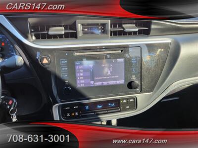 2018 Toyota Corolla SE   - Photo 16 - Midlothian, IL 60445