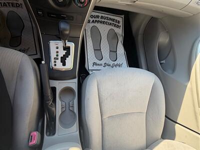 2010 Toyota Corolla LE   - Photo 13 - Midlothian, IL 60445