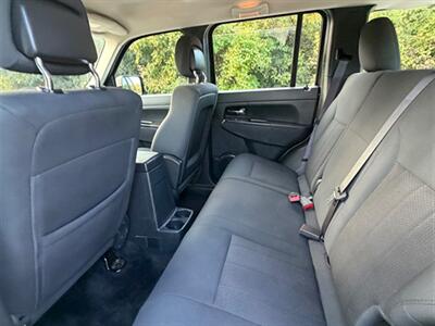 2012 Jeep Liberty Sport   - Photo 20 - Midlothian, IL 60445