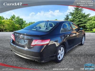 2011 Toyota Camry SE   - Photo 5 - Midlothian, IL 60445