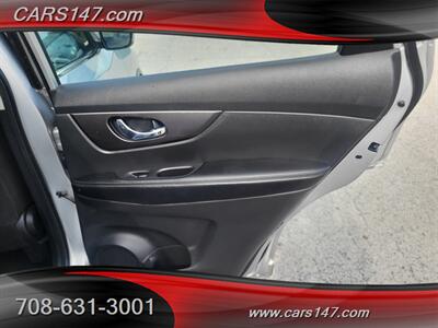 2015 Nissan Rogue S   - Photo 22 - Midlothian, IL 60445