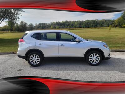 2015 Nissan Rogue S   - Photo 5 - Midlothian, IL 60445